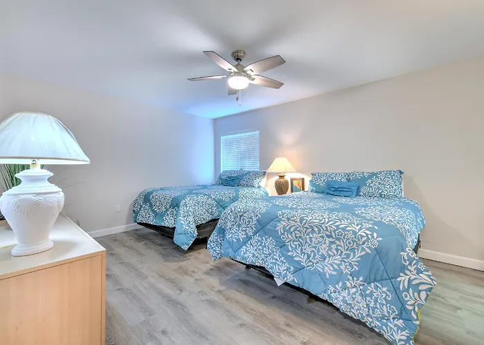 Dollar 102 Apartment *