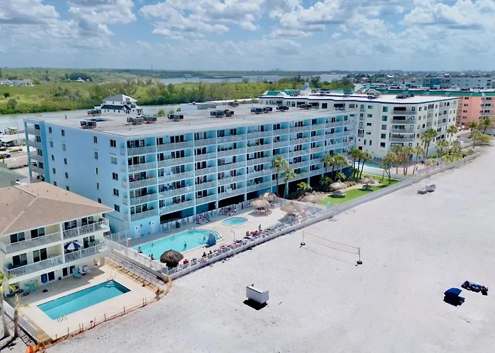 Apartment Dollar 102 *
